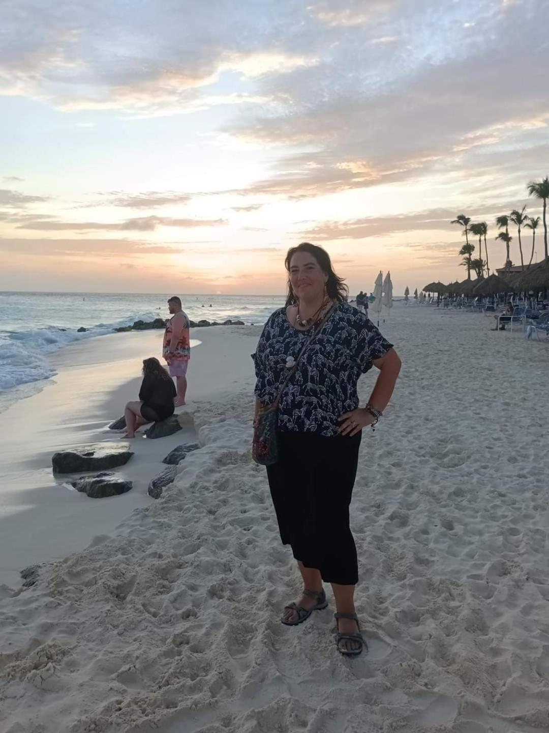 Aruba Backpackers Lägenhet Oranjestad Exteriör bild